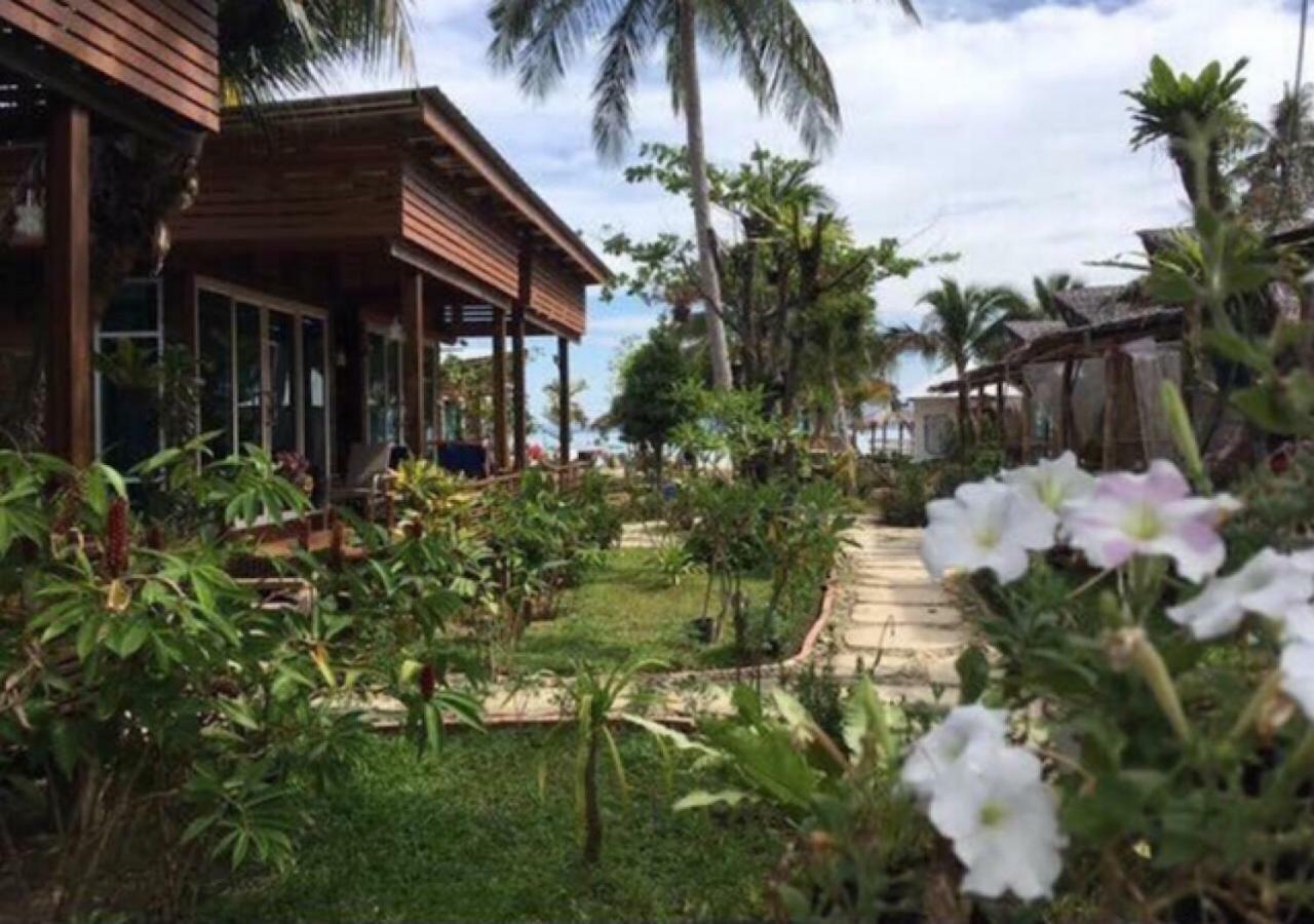 Mook Montra Resort Sea Front ムック島 エクステリア 写真